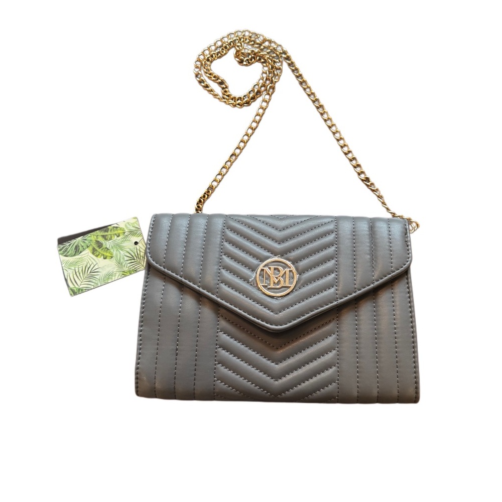 🩶Badley Mischka Grey Envelope Style Crossbody with Gold Hardware🩶